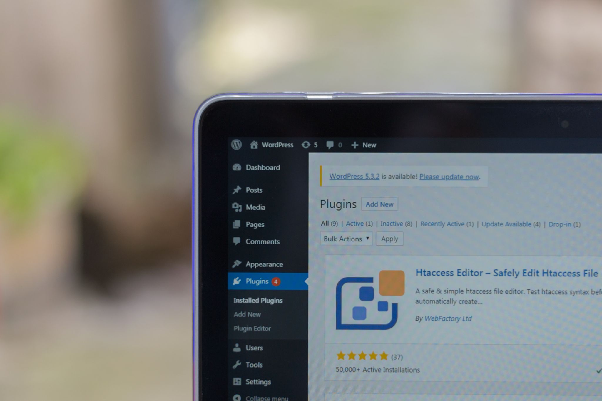 10-Best-WordPress-Plugins-to-Improve-Your-Website-in-2022.jpg