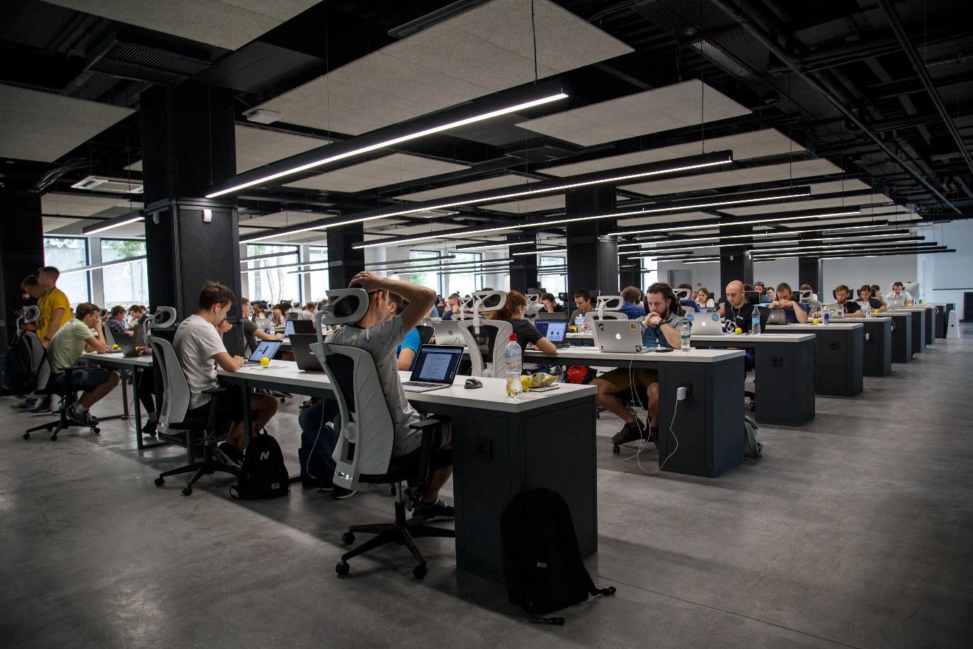 Beating-5-Common-Challenges-with-Workforce-Data-Software.jpg