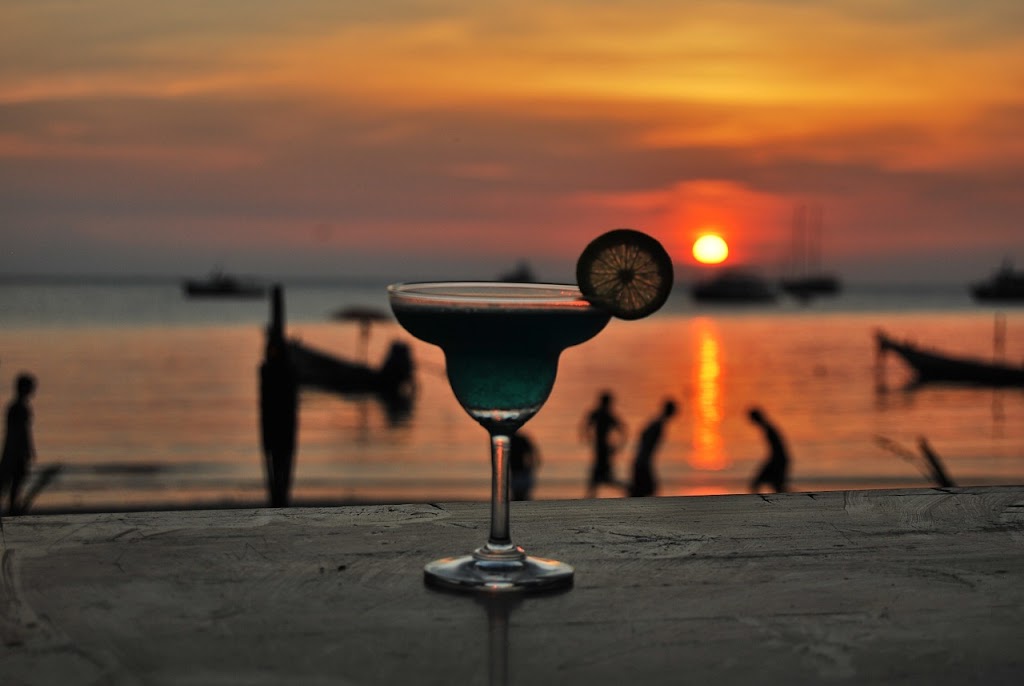 Fashion-20Which-20One-20Should-20Follow-20For-20Their-20Beach-20Vacations.jpg