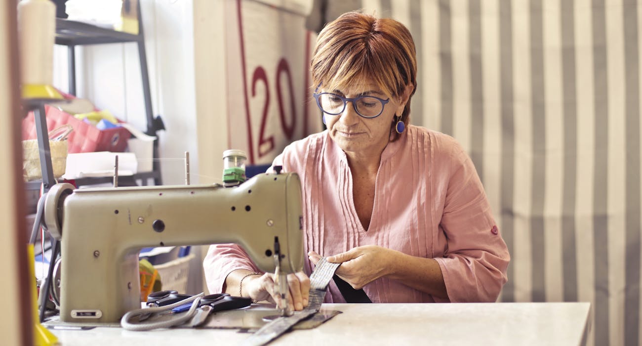 Fashion-DIY-Upcycling-Old-Clothes.jpg