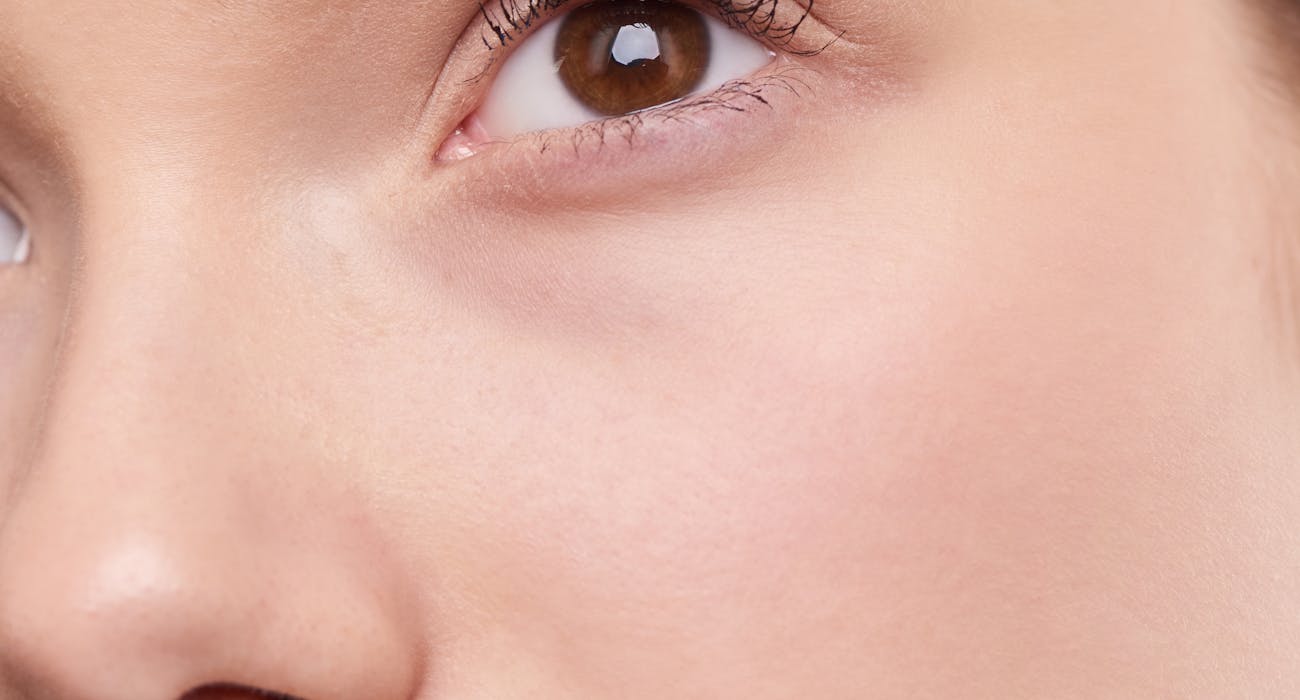 Few-Of-The-Home-Remedies-And-Products-Which-Can-Help-You-Up-With-Skin-Care.jpg