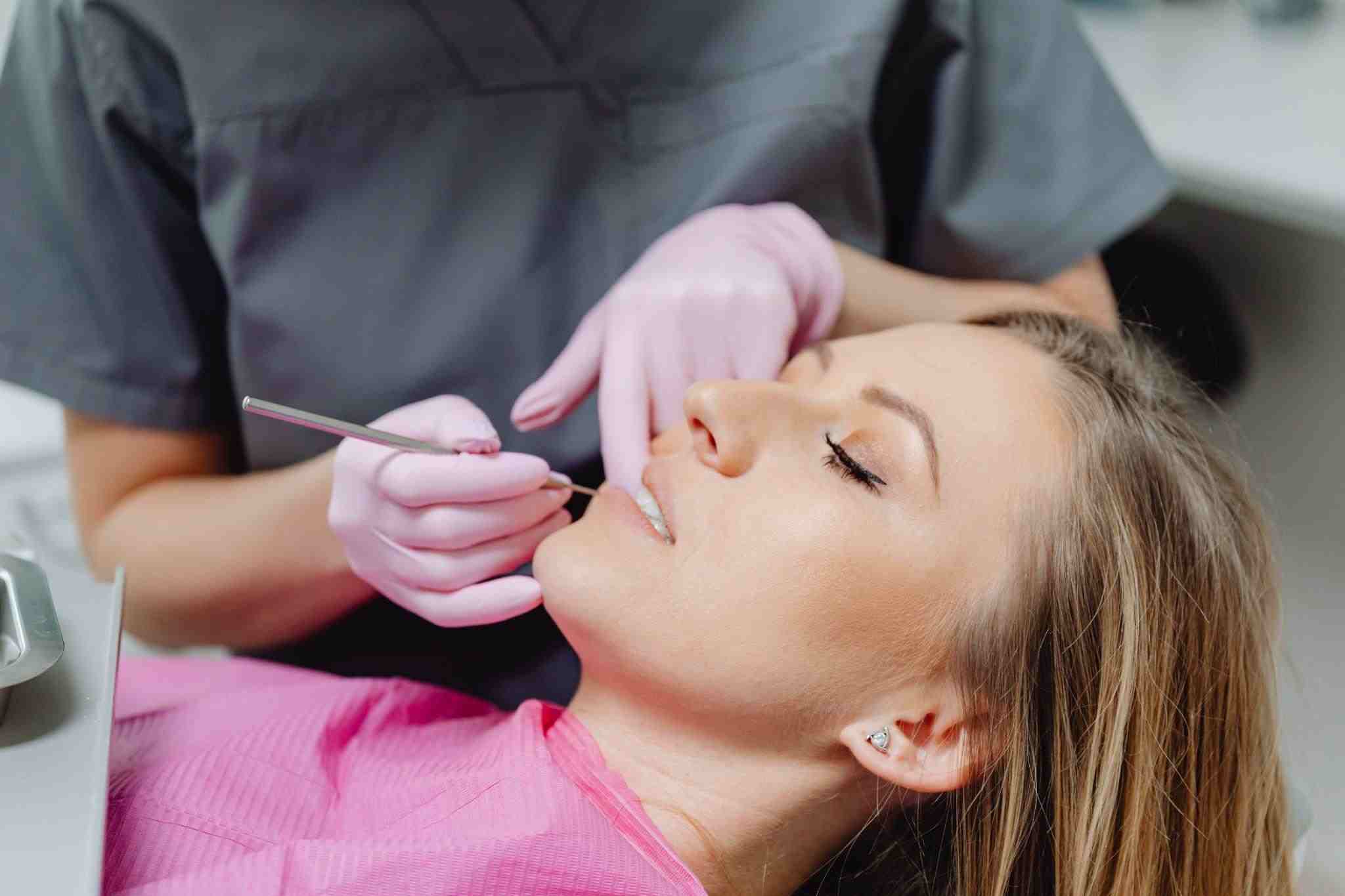 How-Painful-Is-The-Dental-Implant-Procedure.jpg