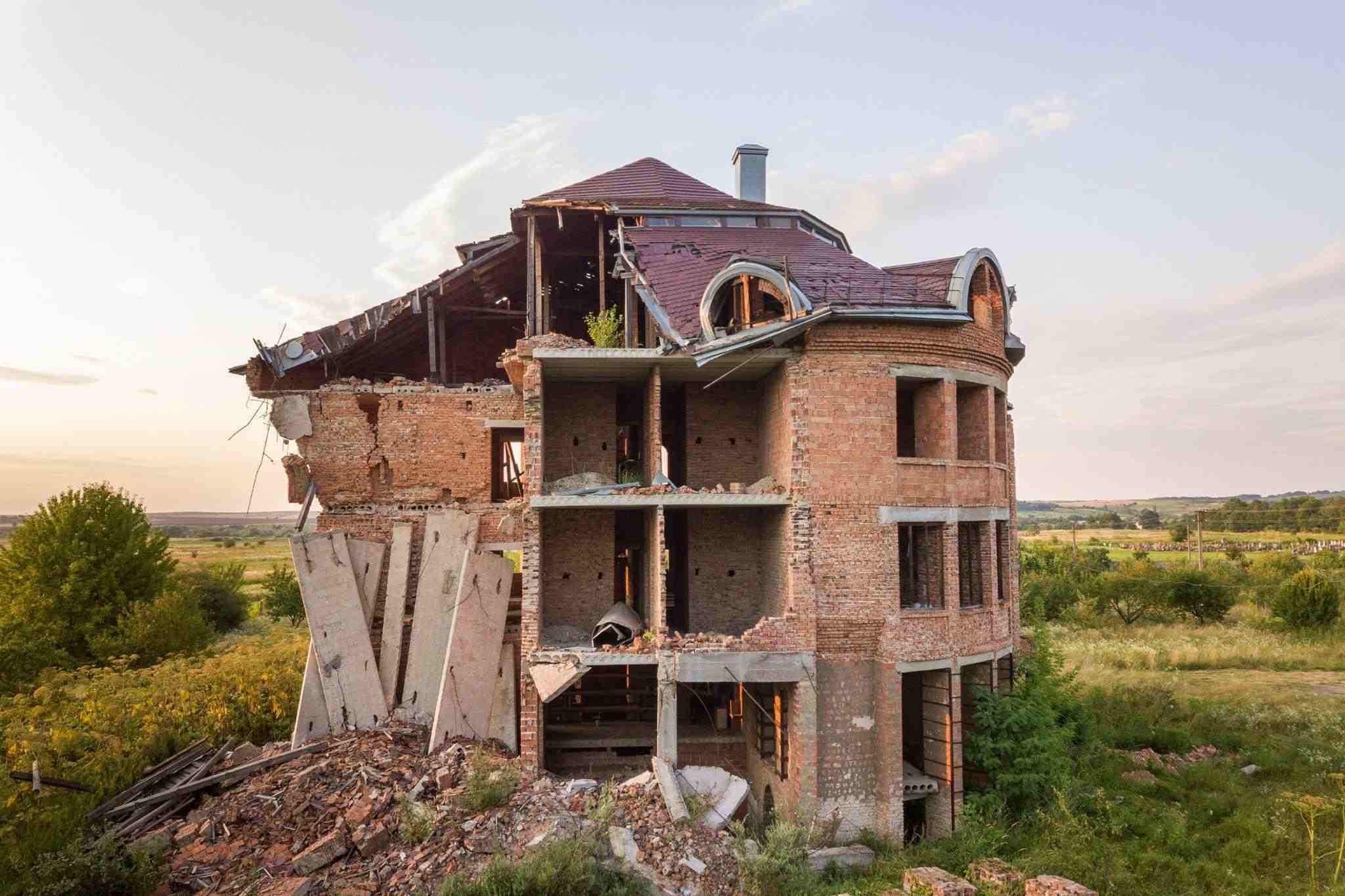 How-much-does-it-Cost-to-Demolish-a-House.jpg
