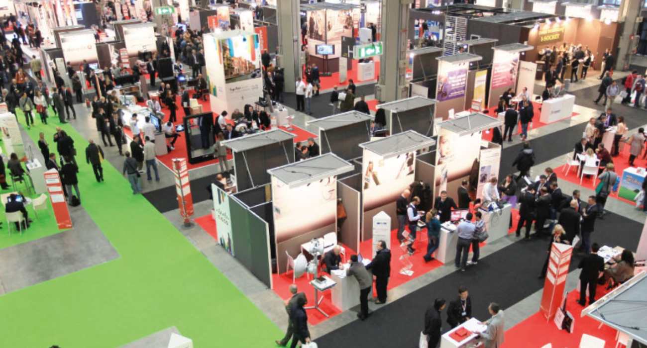 Maximizing-Brand-Impact-Customization-Options-Available-for-Trade-Show-Booth-Rentals.jpg