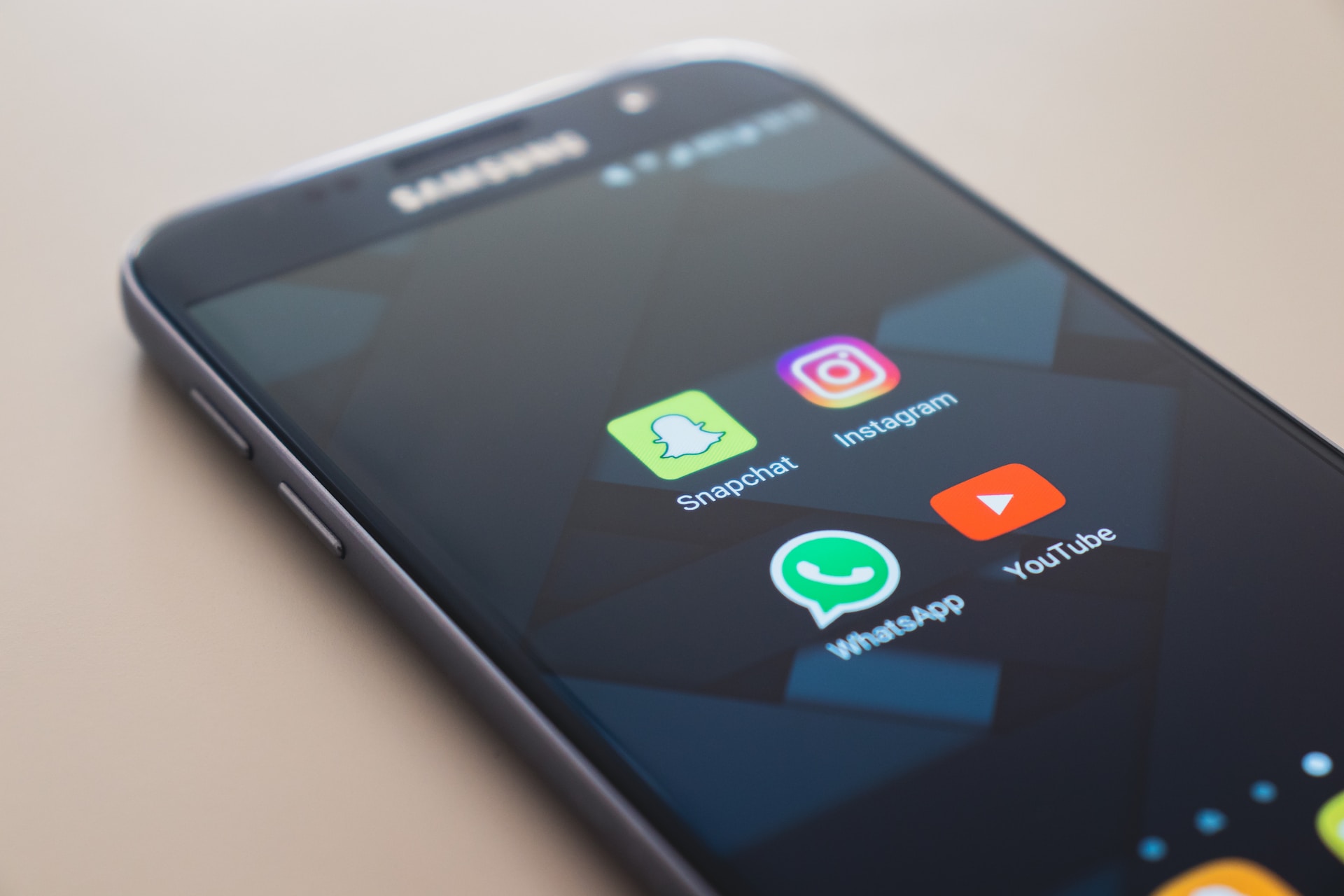 Unleashing-WhatsApp%E2%80%99s-Potential-For-Marketing-And-Advertising.jpg
