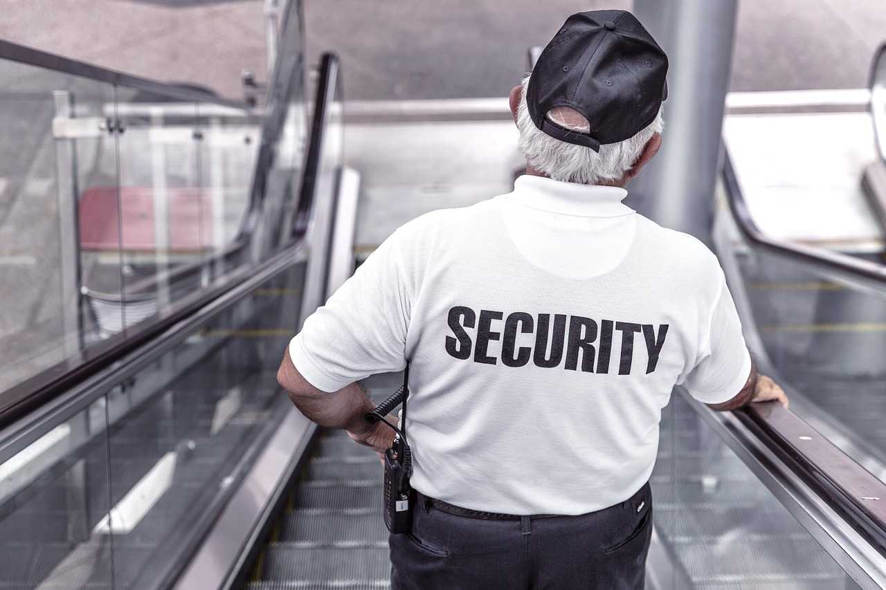 What-Does-It-Take-To-Be-A-Good-Security-Guard.jpg