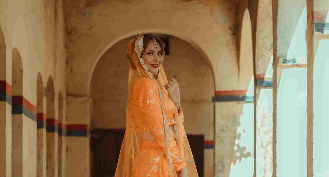 Why-unstitched-cotton-suit-online-is-trending-the-fashion-streets.jpg