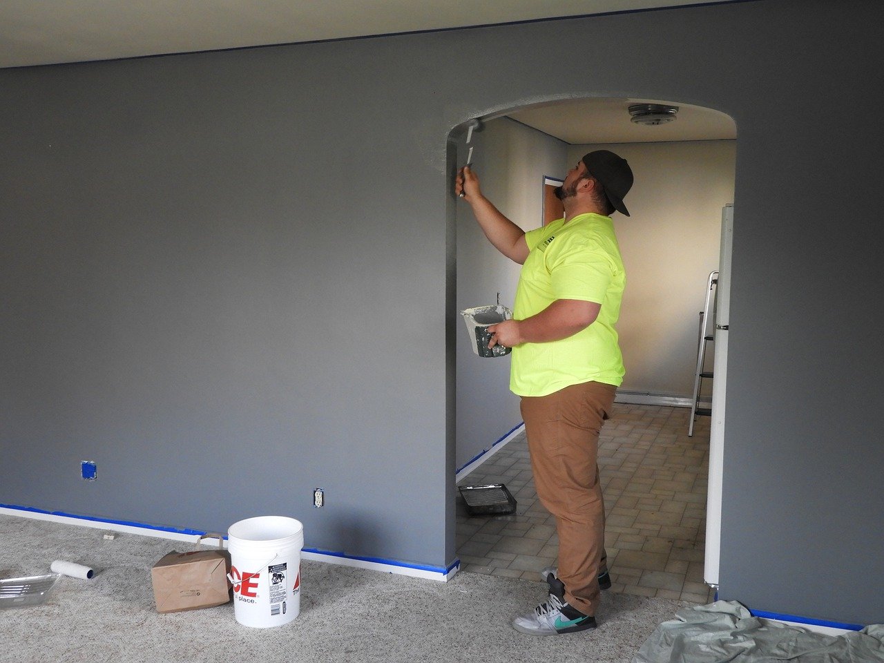 painter-2247395_1280-(1).jpg